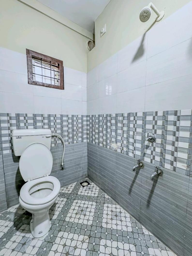 Gmr Suites Калпата Екстериор снимка